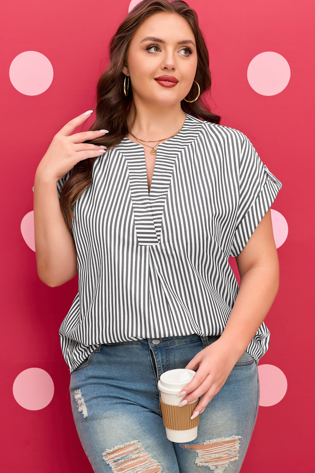 Blusa Donna Plus Size Nera a Righe con Scollo a V e Maniche Dolman Corte