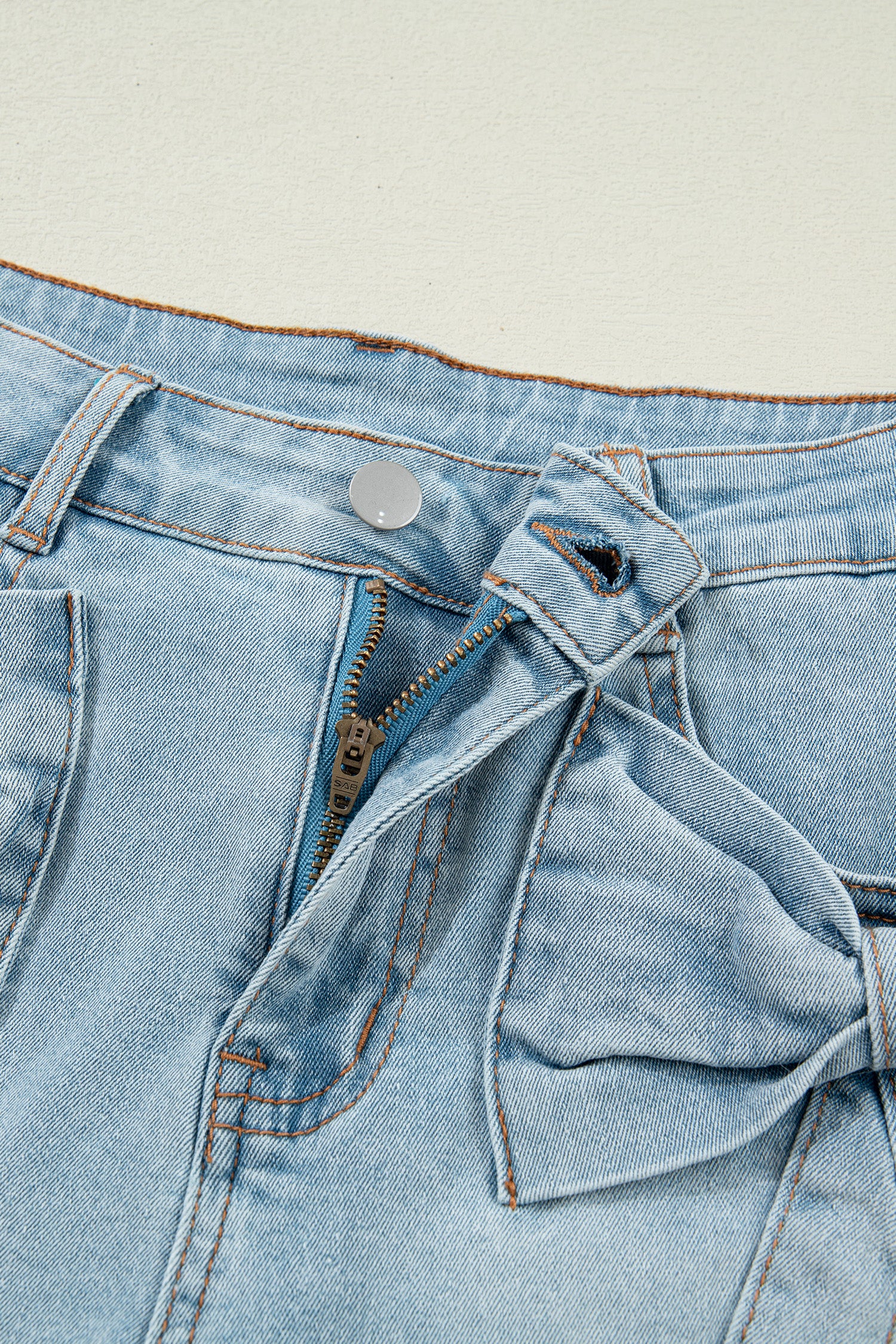 Shorts di Jeans Donna Azzurri con Fiocco Decorativo e Tasche