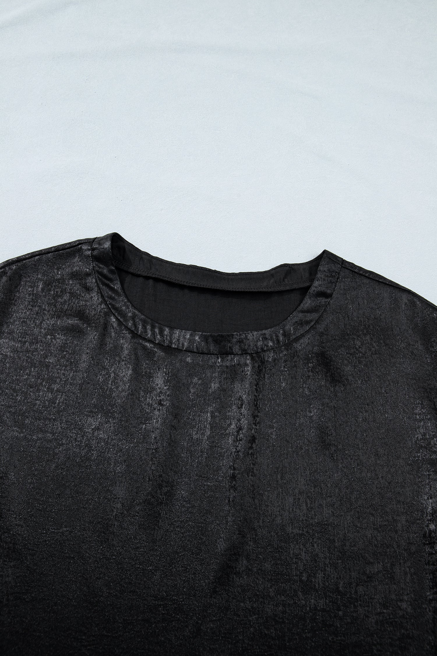T-Shirt Donna Nera Metallizzata Collo Tondo Maniche a Cappuccio