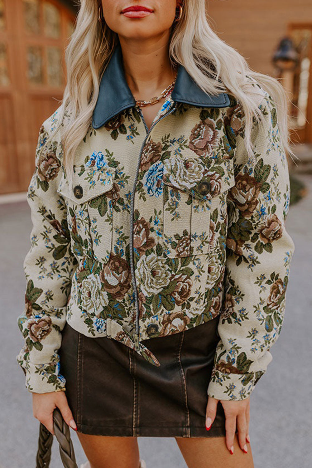 Giacca Donna Kaki con Stampa Floreale, Zip e Colletto a Contrasto
