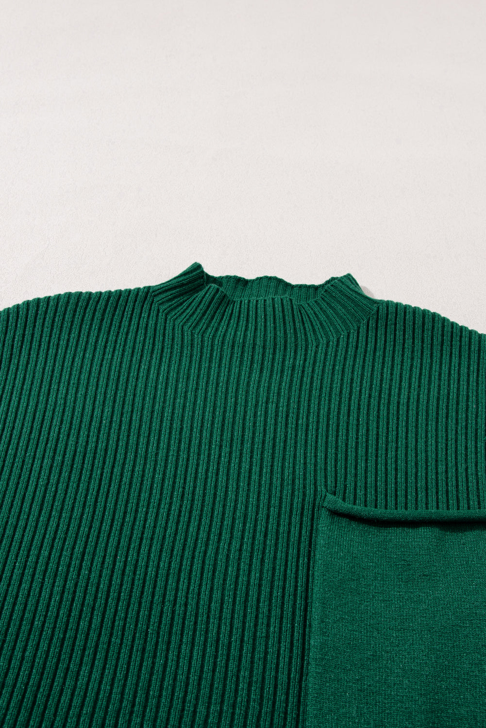 Maglione Donna Verde a Costine con Tasche a Toppa e Maniche Corte