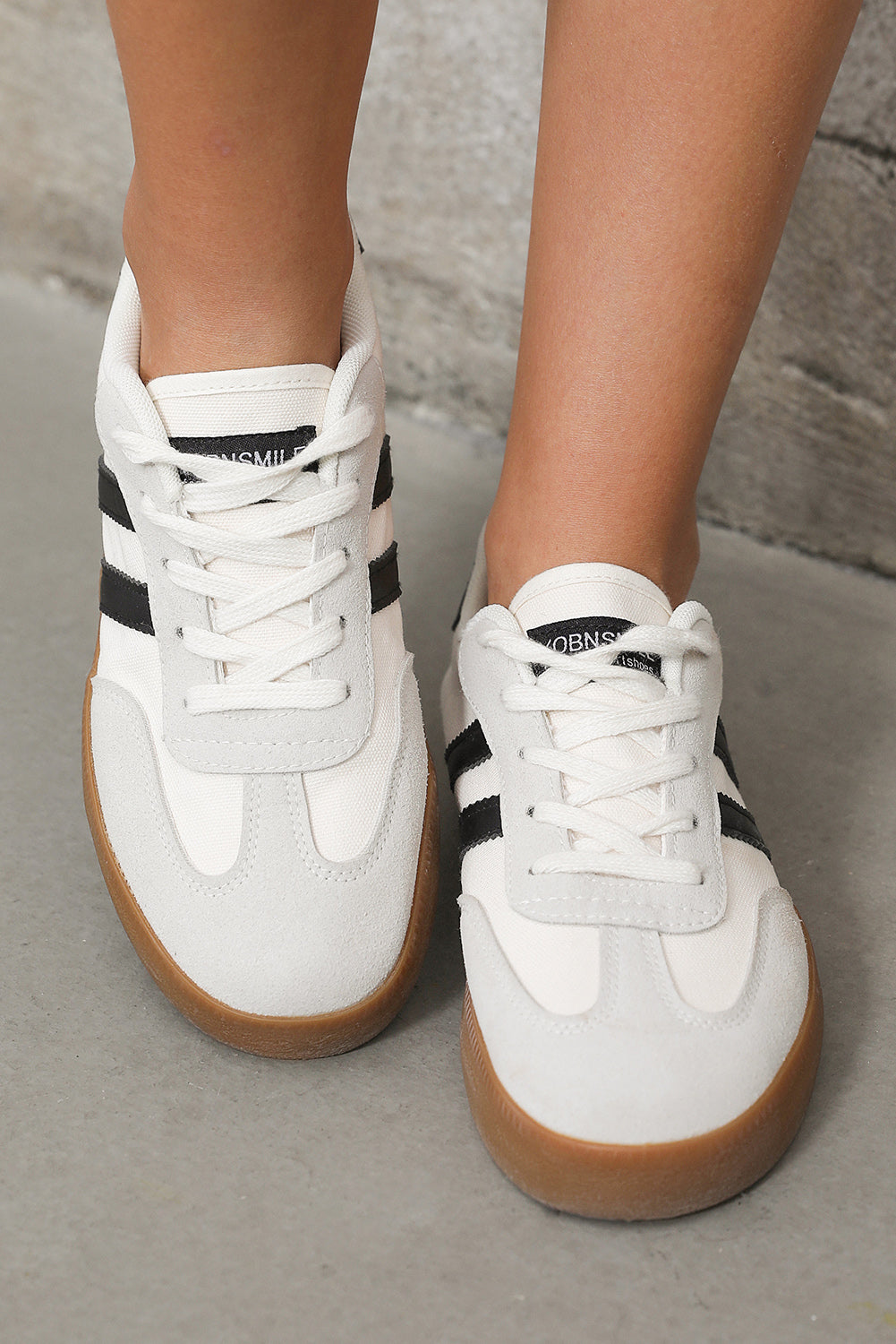 Sneakers Donna Bianche a Righe con Lacci Piatte