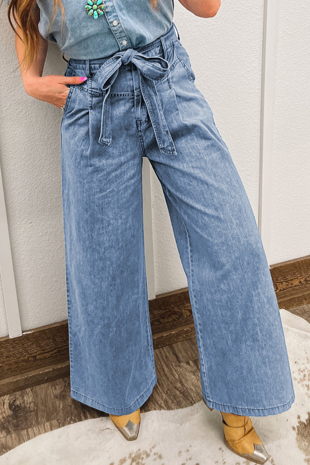 Jeans Donna Blu Vintage Lavato a Gamba Larga con Cintura Annodata