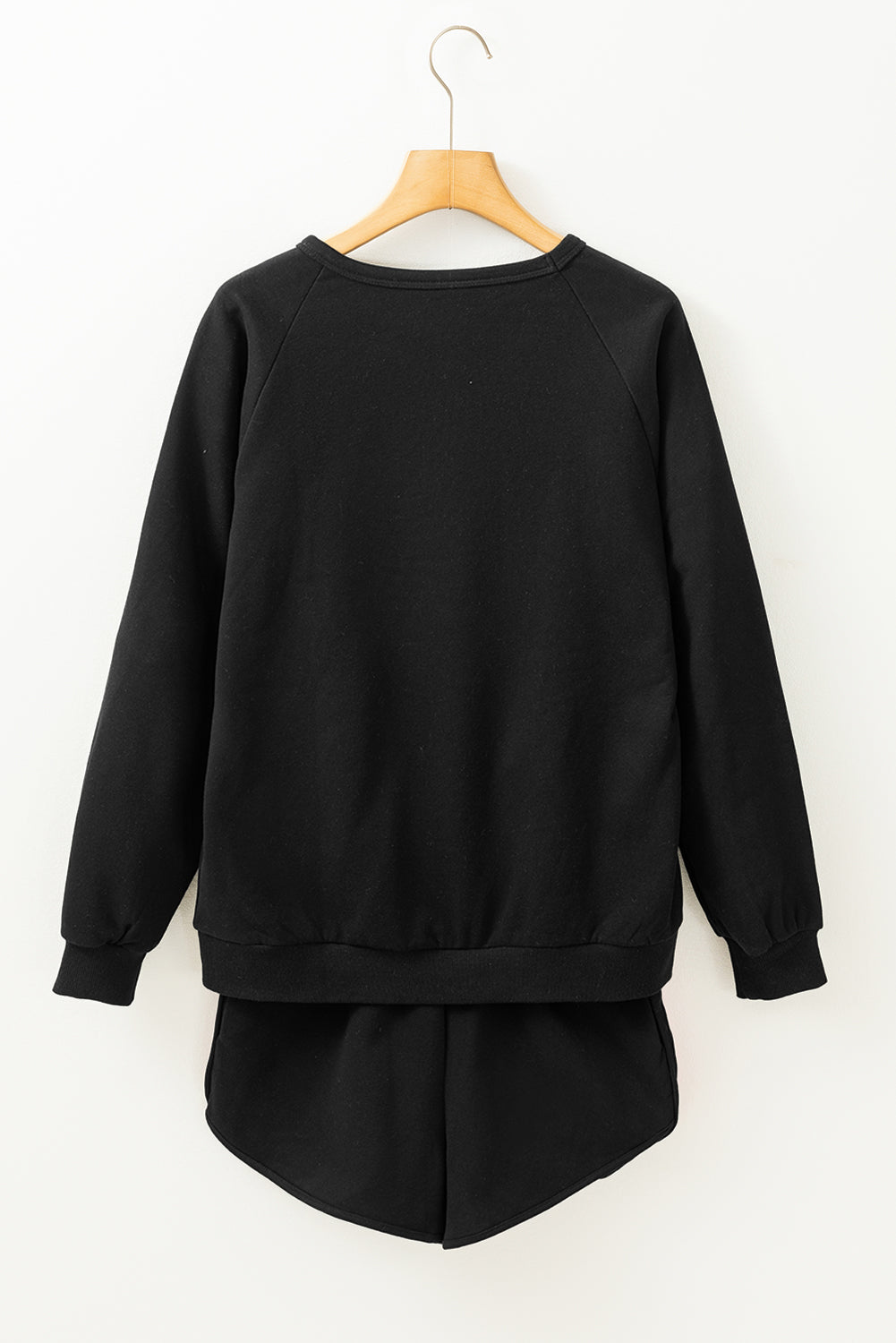 Set 2 Pezzi Donna Nero: Pullover a Righe Colorate con Maniche Lunghe e Shorts
