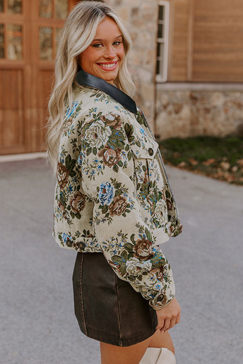 Giacca Donna Kaki con Stampa Floreale, Zip e Colletto a Contrasto