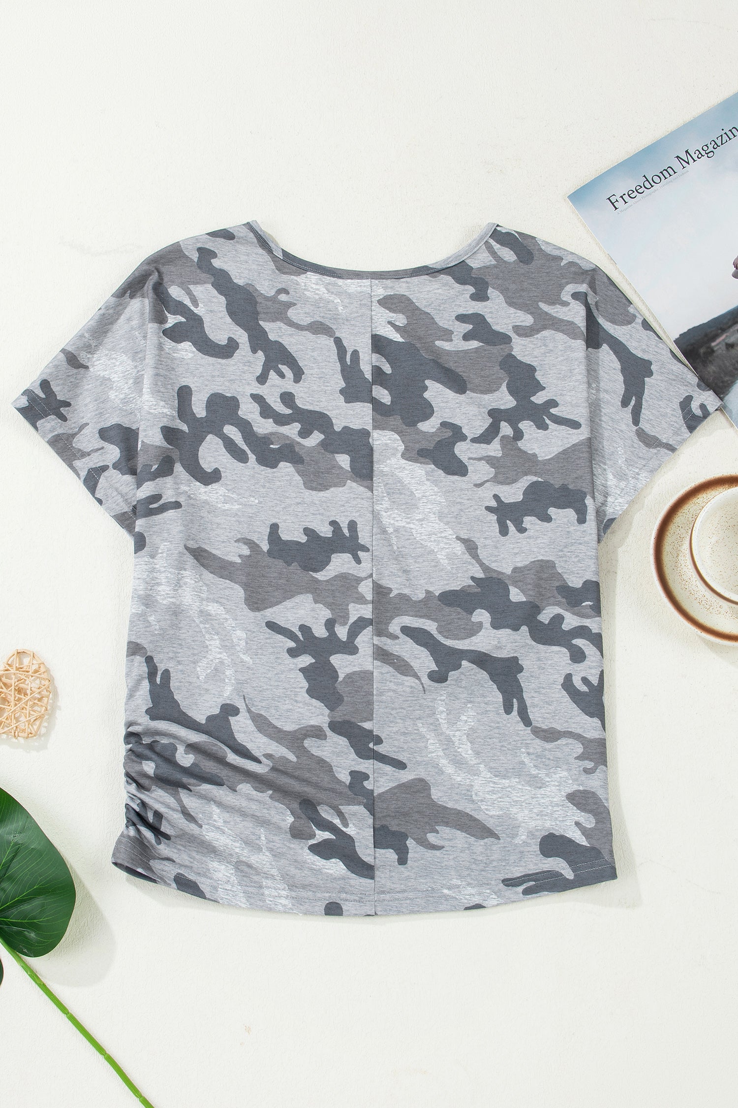 T-shirt Donna Grigia con Stampa Camouflage e Girocollo