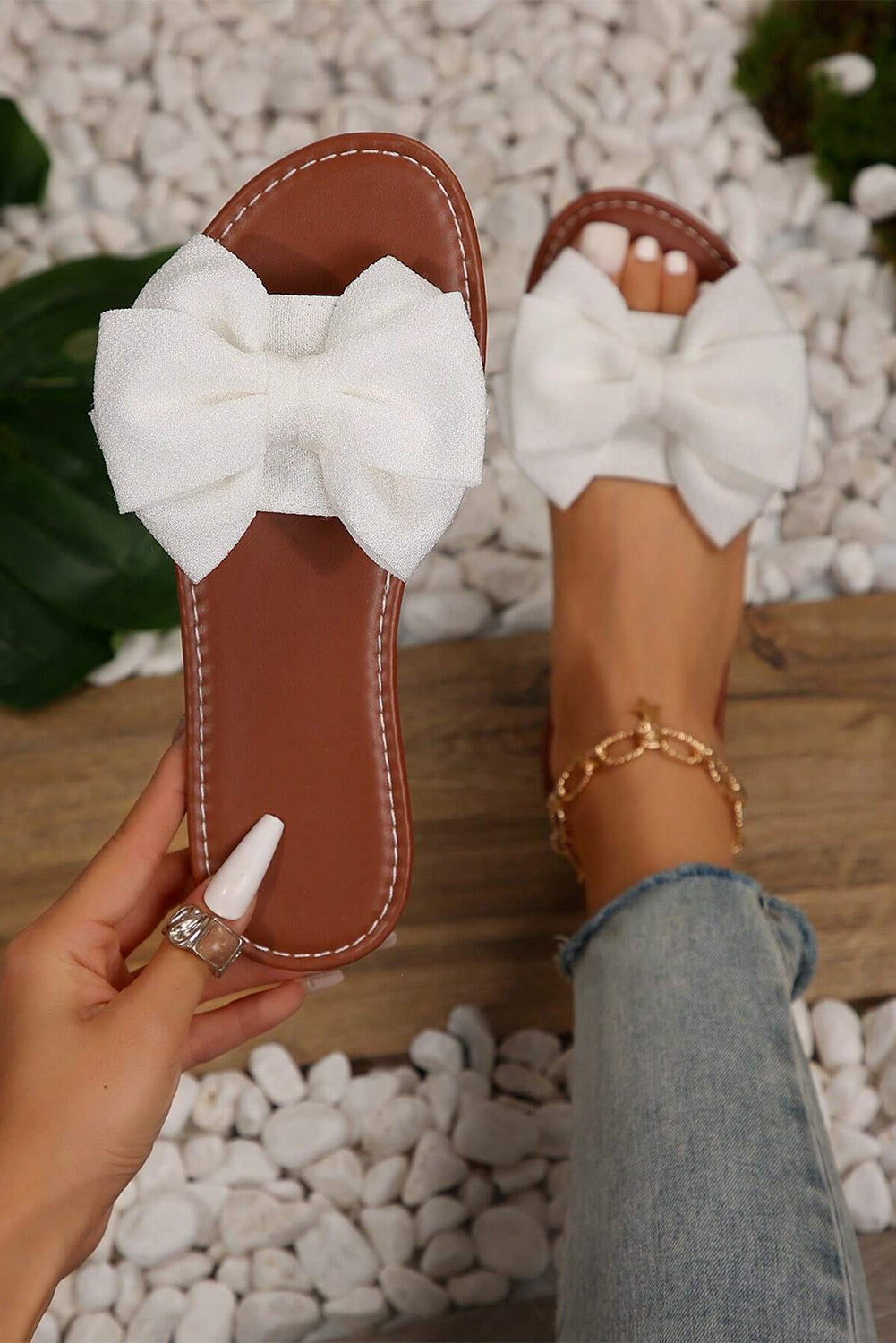 Ciabatte Donna Bianche Piatte con Fiocco Decorativo